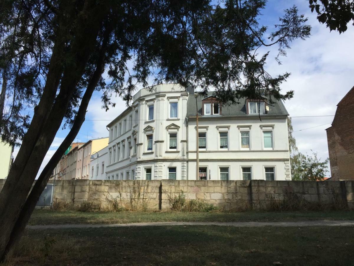 Apartments Am Park Naumburg  Bagian luar foto